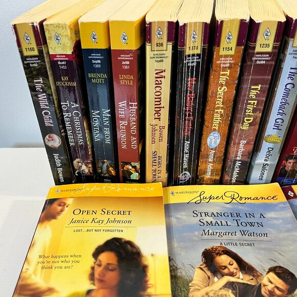 Lot of 19 "Harlequin Super Romance" Paperback Novels - Good condition! - Picture 2 of 7